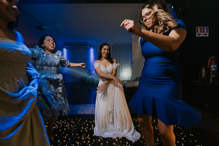 Casamento clássico de Monique e Alessandre no Buffet Master Day em São Paulo por Anderson Crepaldi Fotografia