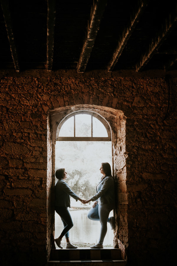 Ensaio Pré-wedding no campo de Talita e Camila na Fazenda Ipanema em Iperó - SP, por Anderson Crepaldi Fotografia
