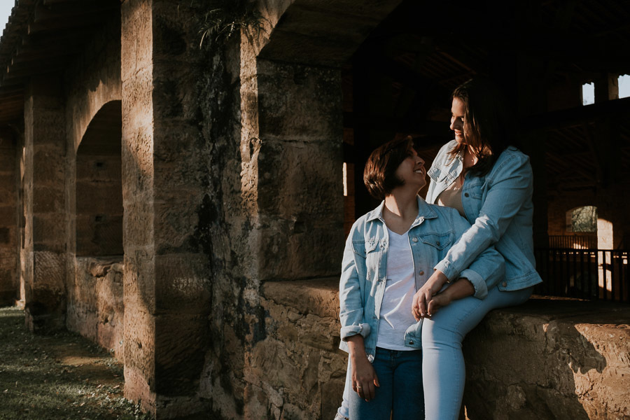 Ensaio Pré-wedding no campo de Talita e Camila na Fazenda Ipanema em Iperó - SP, por Anderson Crepaldi Fotografia