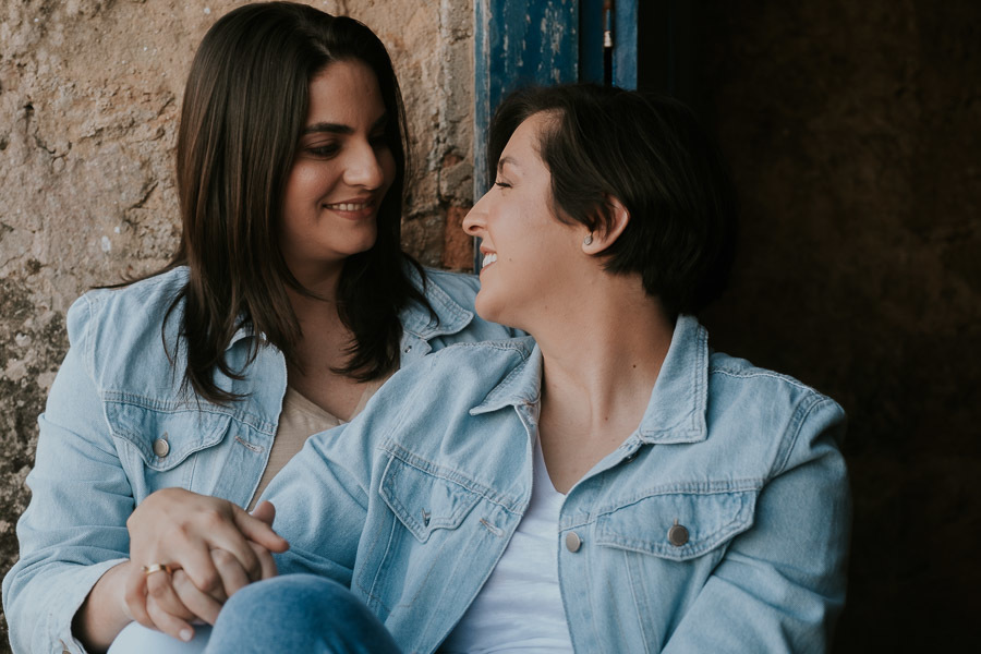Ensaio Pré-wedding no campo de Talita e Camila na Fazenda Ipanema em Iperó - SP, por Anderson Crepaldi Fotografia