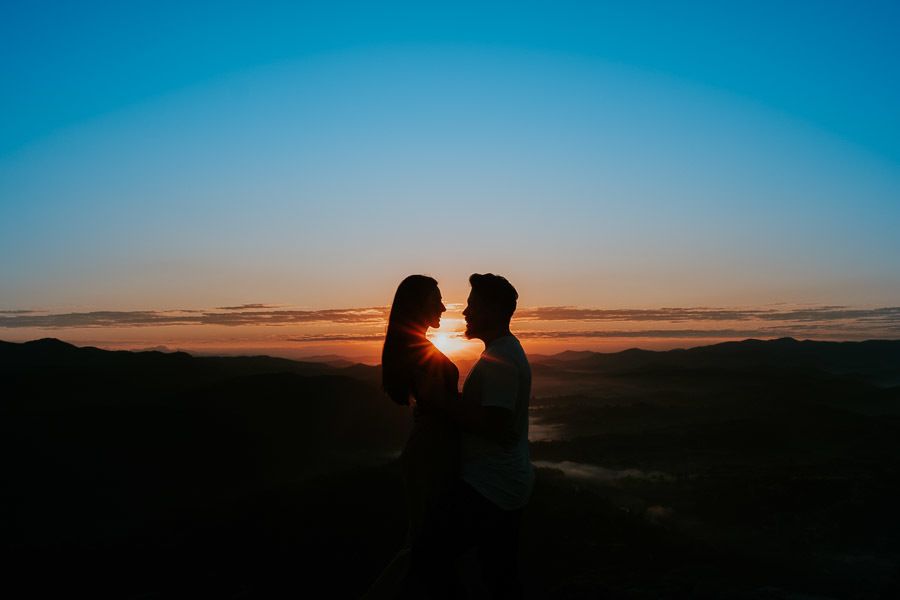 Ensaio pré-wedding Isabela e Rodrigo no Pico do Olho D'água em Mairiporã, por Anderson Crepaldi Fotografia