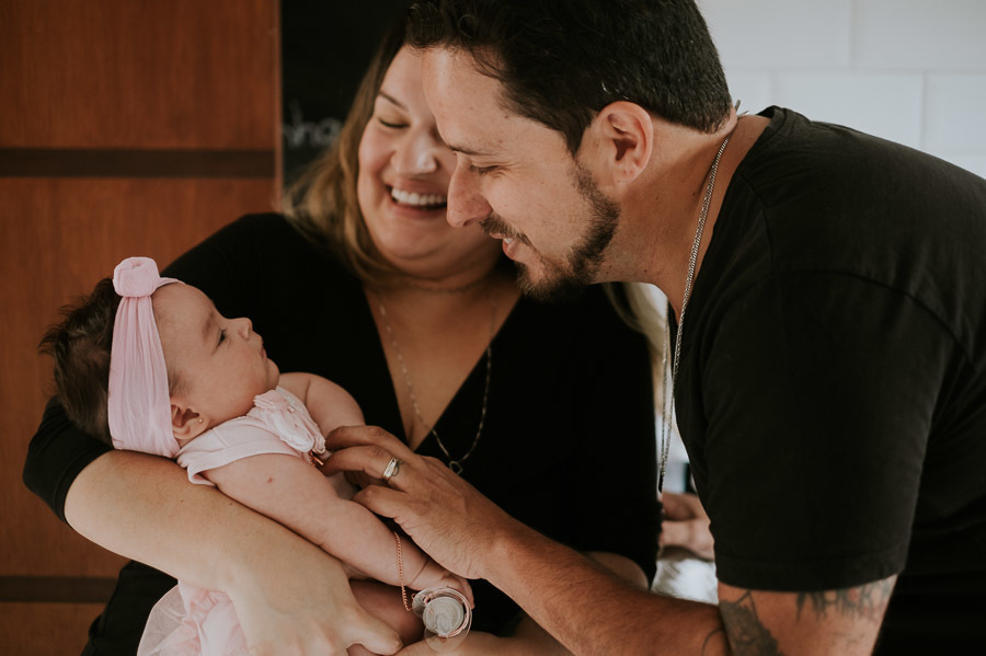 Acompanhamento fotográfico lifestyle de Serena 3 meses em casa por Anderson Crepaldi Fotografia