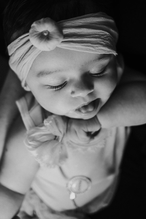 Acompanhamento fotográfico lifestyle de Serena 3 meses em casa por Anderson Crepaldi Fotografia