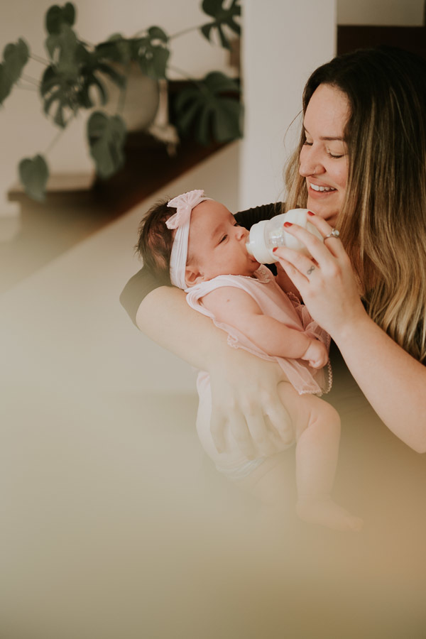 Acompanhamento fotográfico lifestyle de Serena 3 meses em casa por Anderson Crepaldi Fotografia