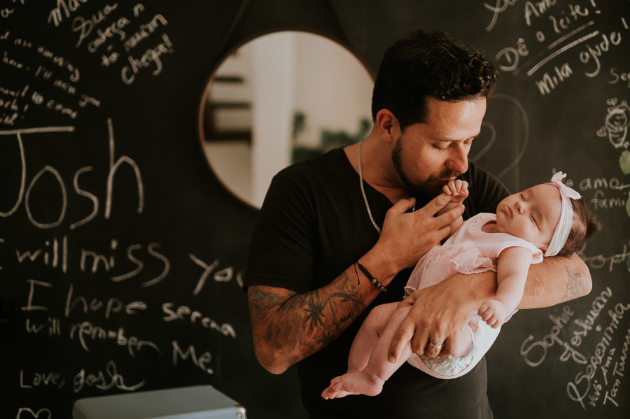 Acompanhamento fotográfico lifestyle de Serena 3 meses em casa por Anderson Crepaldi Fotografia