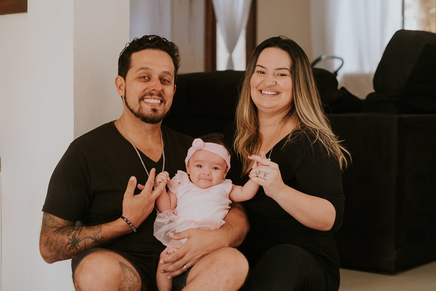 Acompanhamento fotográfico lifestyle de Serena 3 meses em casa por Anderson Crepaldi Fotografia