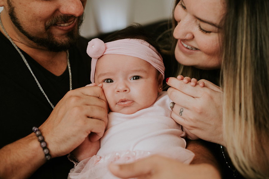 Acompanhamento fotográfico lifestyle de Serena 3 meses em casa por Anderson Crepaldi Fotografia