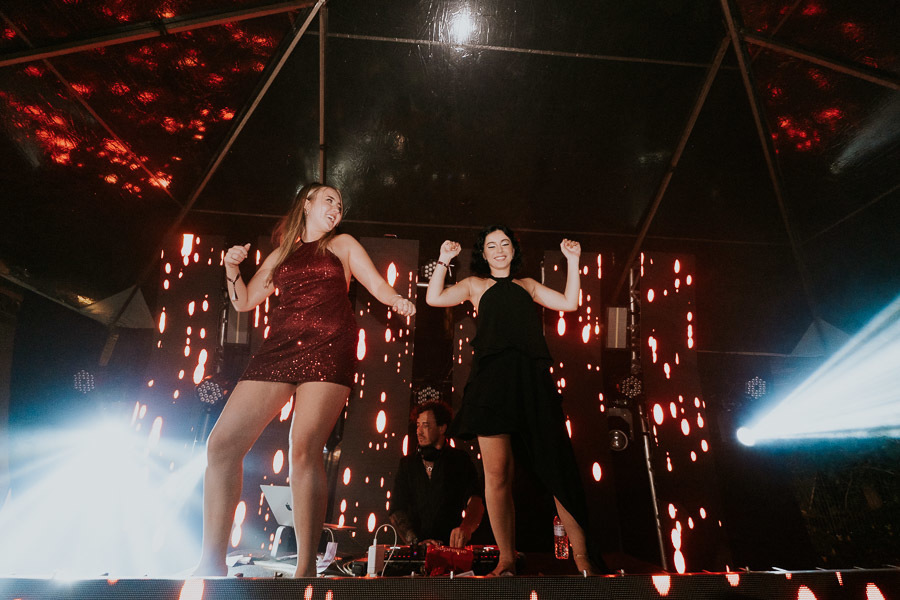 Festa de 18 anos da Marcela Serrano no Recanto Serimbura, em São José dos Campos por Anderson Crepaldi Fotografia