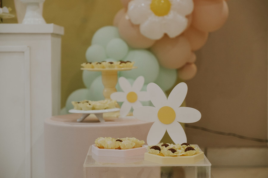 Festa de aniversário infantil da Manuela com tema girassol em Taboão da Serra