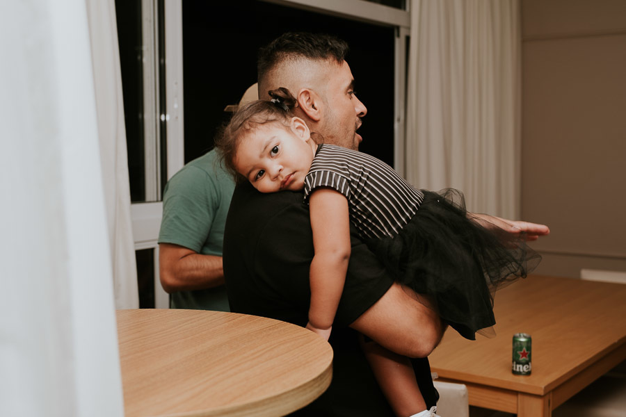 Festa de aniversário infantil da Maria Luiza com tema Wandinha em São Paulo por Anderson Crepaldi Fotografia