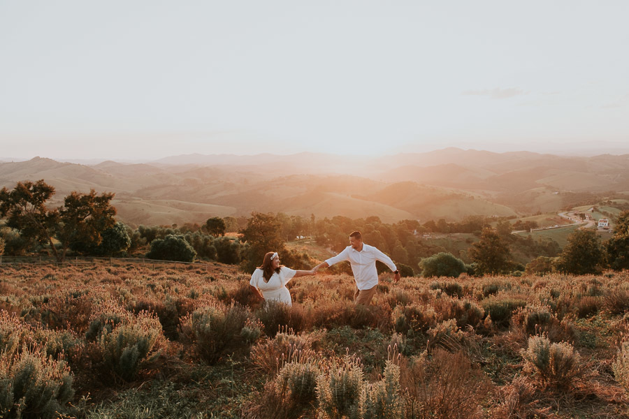 Ensaio Pré wedding no Lavandário de cunha por Anderson Crepaldi Fotografia