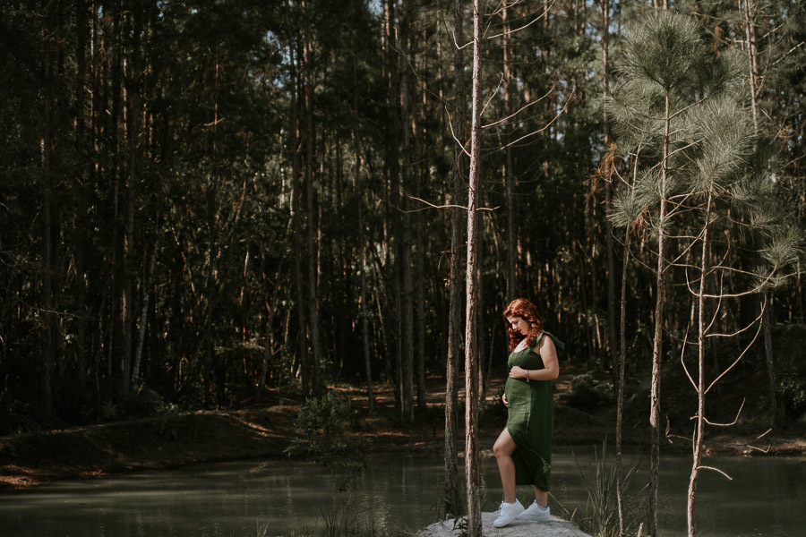 Ensaio gestante na Lagoa Esmeralda em Biritiba Mirim de Priscila por Anderson Crepaldi Footgrafia