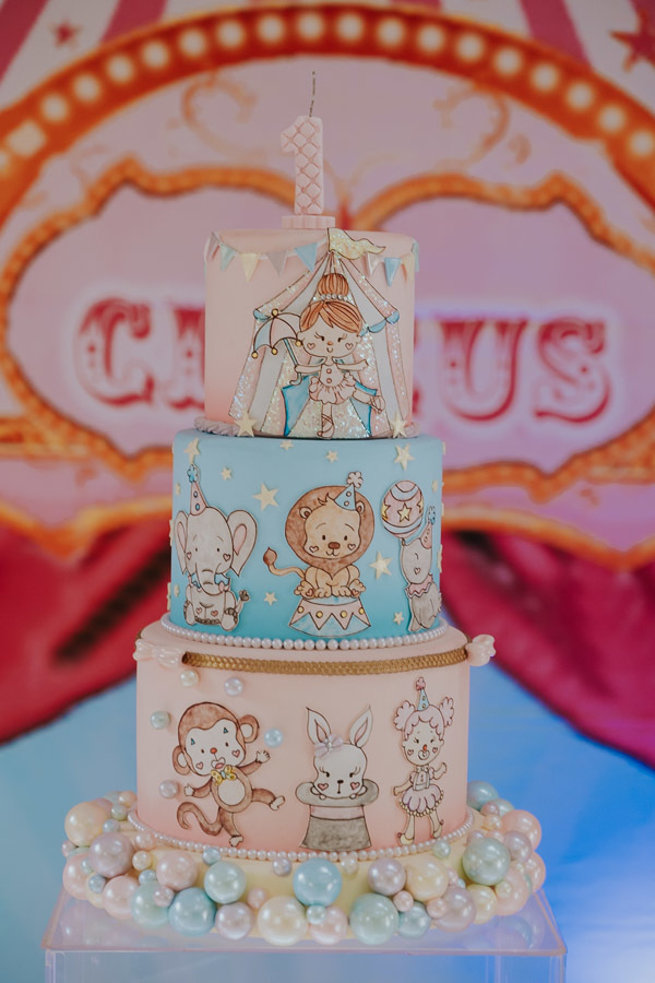 Festa infantil Cecília com tema circo no salão de festas da Komatsu por Anderson Crepaldi Fotografia