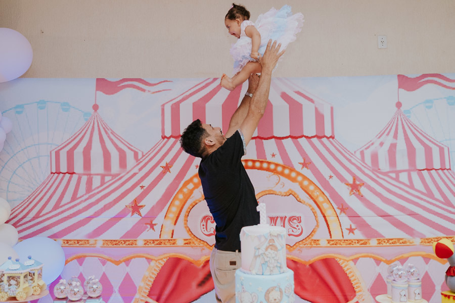 Festa infantil Cecília com tema circo no salão de festas da Komatsu por Anderson Crepaldi Fotografia