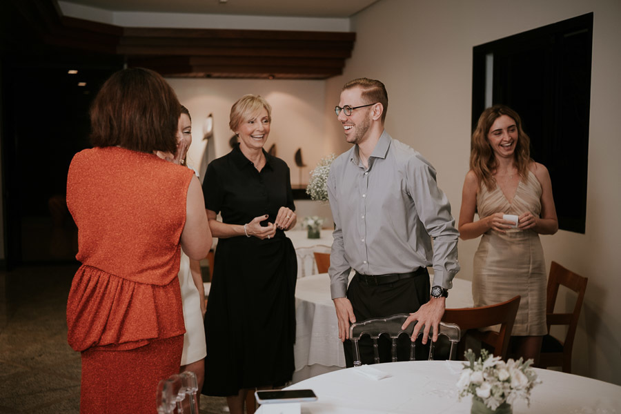 Mini wedding aconchegante de Micol e Farid em São Paulo por Anderson Crepaldi Fotografia