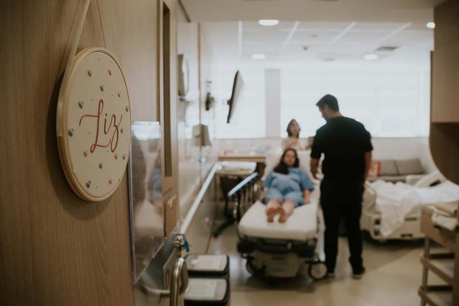 Fotografia de parto da Liz no Hospital Israelita Albert Einstein por Anderson Crepaldi Fotografia