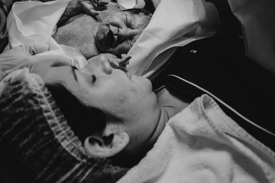 Fotografia de parto da Liz no Hospital Israelita Albert Einstein por Anderson Crepaldi Fotografia