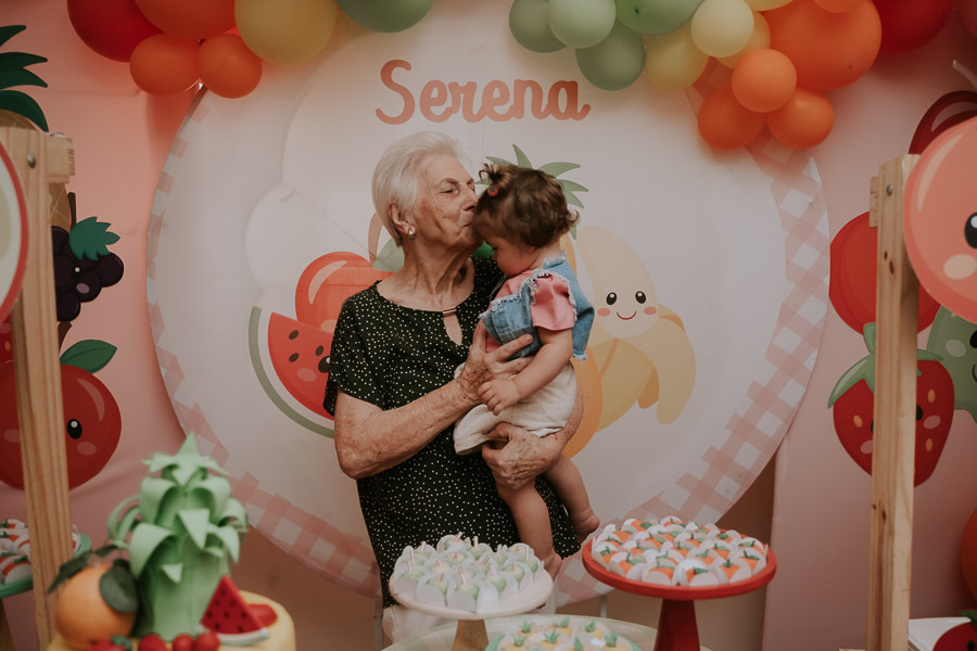 Festa infantil com tema frutas de Serena no Restaurante Famiglia Geraci por Anderson Crepaldi Fotografia
