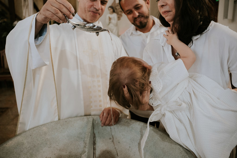 Batizado na Igreja Nossa Senhora de Fátima de Cecília por Anderson Crepaldi Fotografia