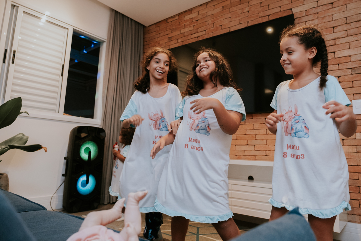 Festa do pijama com tema Lilo & Stitch de Maria Luiza por Anderson Crepaldi FOotgrafia