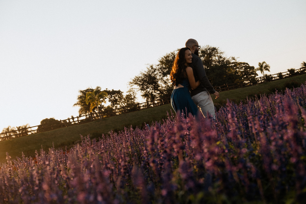 Ensaio pré wedding no Macena Flores em Holambra por Anderson Crepaldi Fotografia