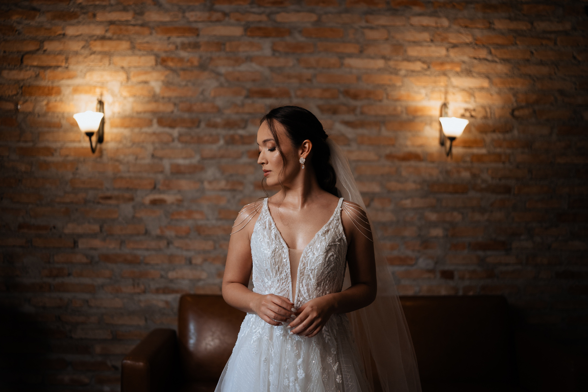 Casamento na Paróquia São Benedito, em Mogi das cruzes. Casamento no Casarão La Villa de Marina e Douglas por Anderson Crepaldi Fotografia