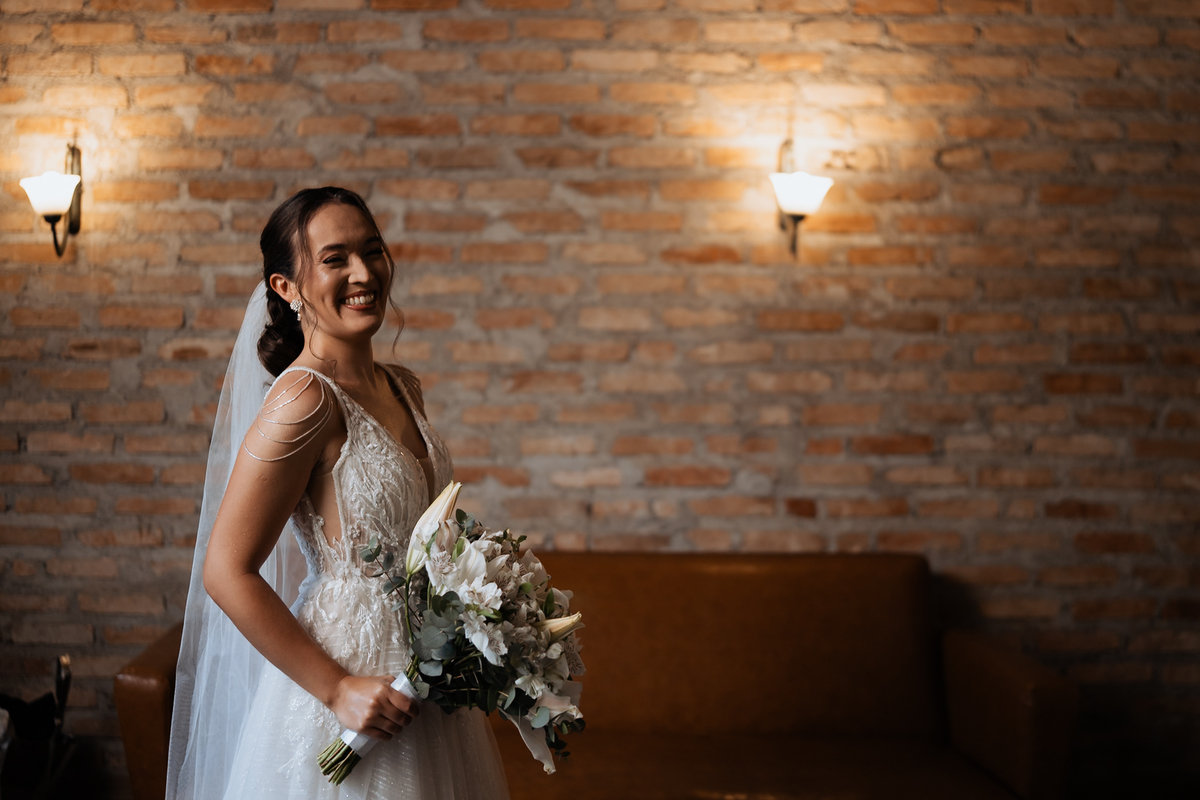 Casamento na Paróquia São Benedito, em Mogi das cruzes. Casamento no Casarão La Villa de Marina e Douglas por Anderson Crepaldi Fotografia