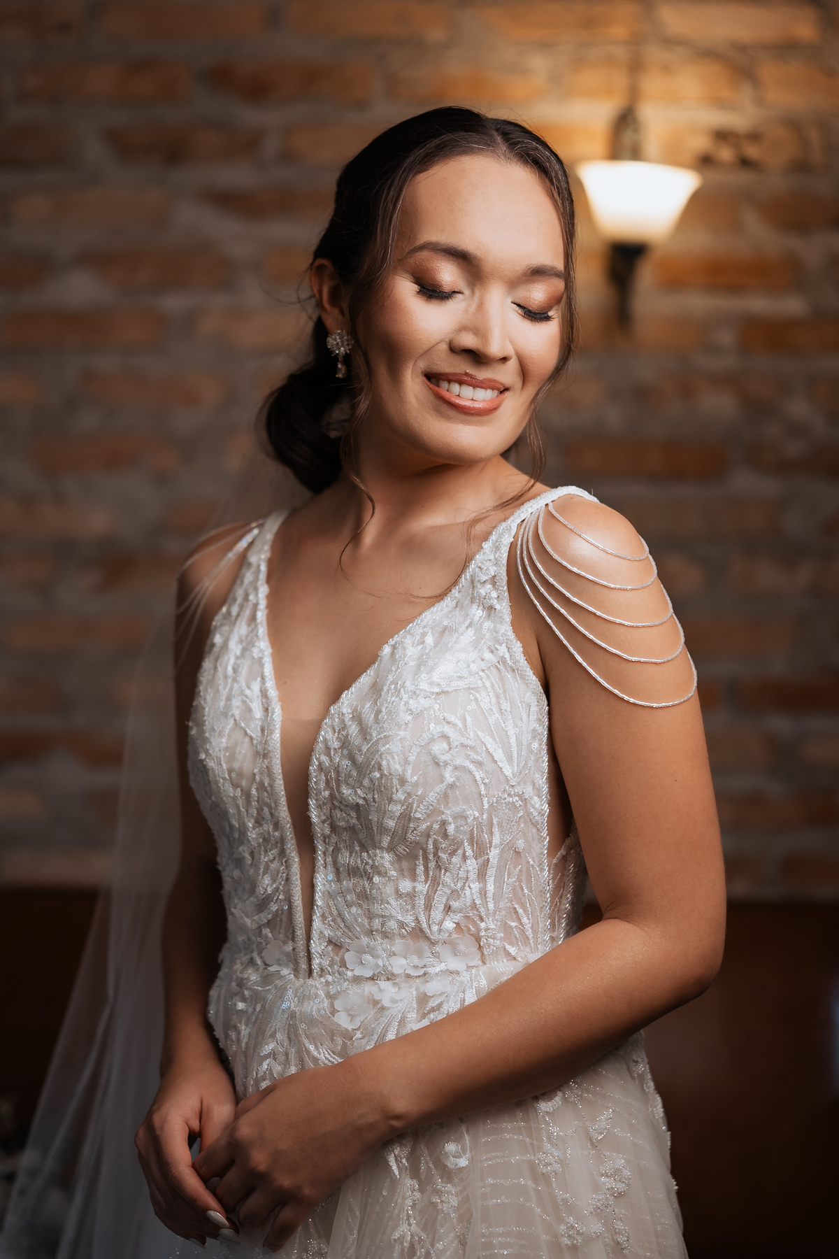 Casamento na Paróquia São Benedito, em Mogi das cruzes. Casamento no Casarão La Villa de Marina e Douglas por Anderson Crepaldi Fotografia