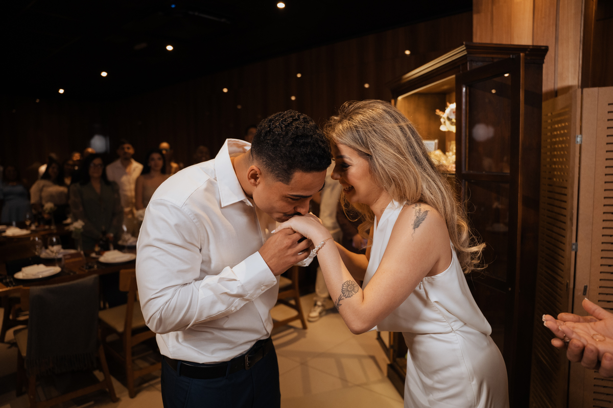 Casamento no Restaurante Coco Bambu Shopping Market Place de Larissa e João por Anderson Crepaldi Fotografia