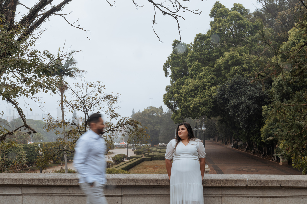 Ensaio pré casamento no Museu do Ipiranga/Parque da Independência de Vitoria e Adlai por Anderson Crepaldi Fotografia