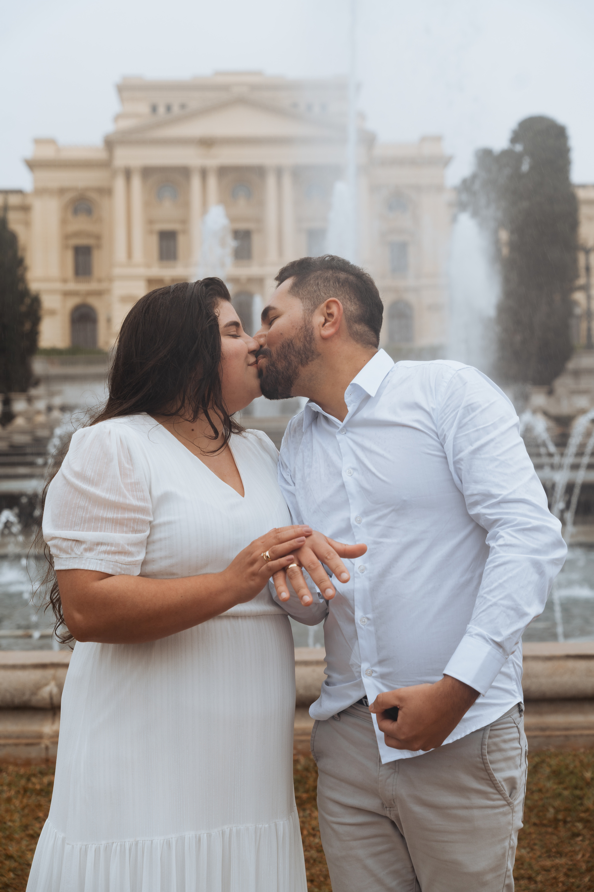 Ensaio pré casamento no Museu do Ipiranga/Parque da Independência de Vitoria e Adlai por Anderson Crepaldi Fotografia