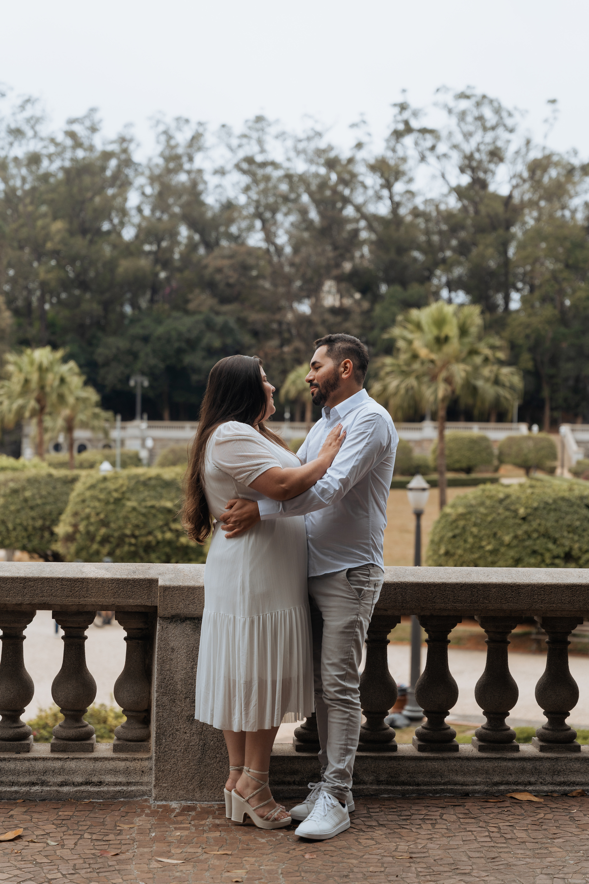 Ensaio pré casamento no Museu do Ipiranga/Parque da Independência de Vitoria e Adlai por Anderson Crepaldi Fotografia