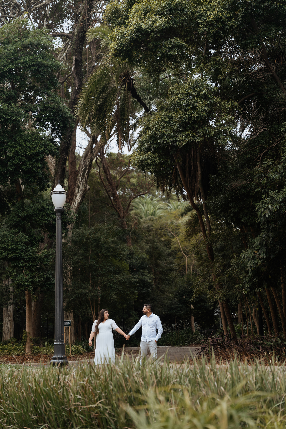 Ensaio pré casamento no Museu do Ipiranga/Parque da Independência de Vitoria e Adlai por Anderson Crepaldi Fotografia