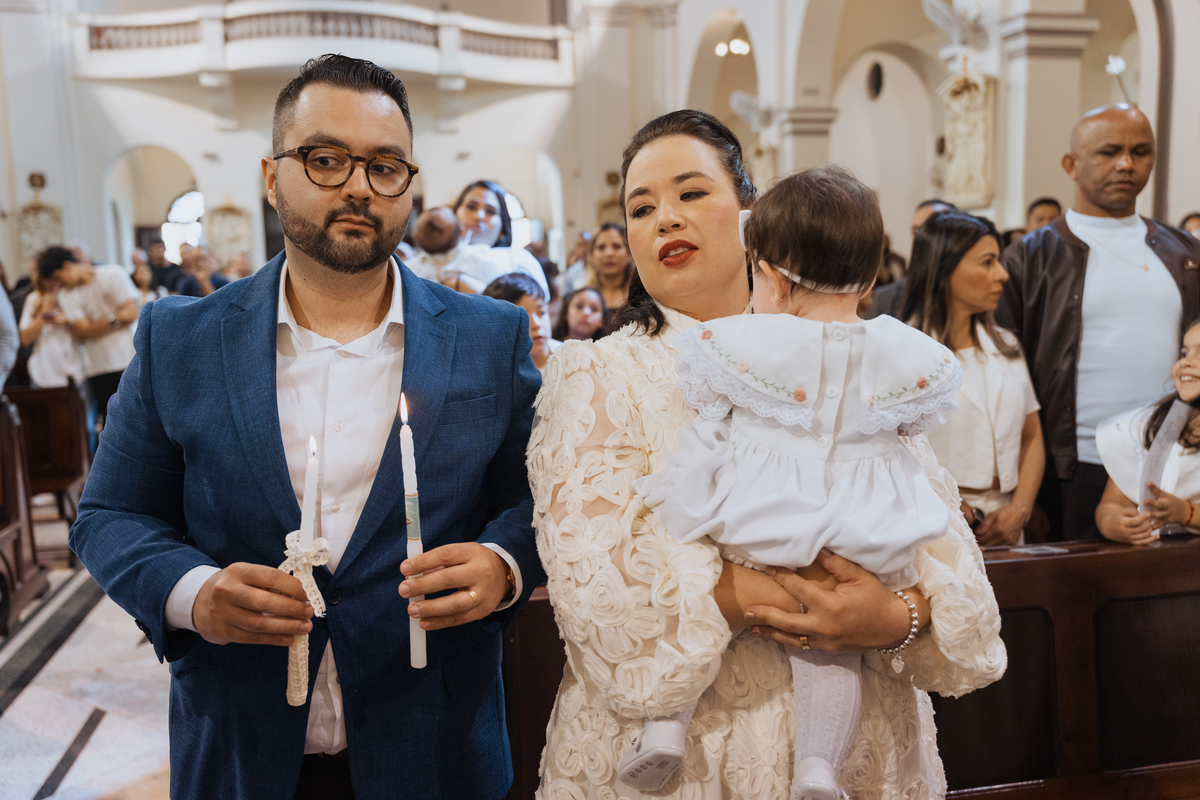 Batizado na Paróquia Cristo Rei Tatuapé de Maria Vitória por Anderson Crepaldi Fotografia