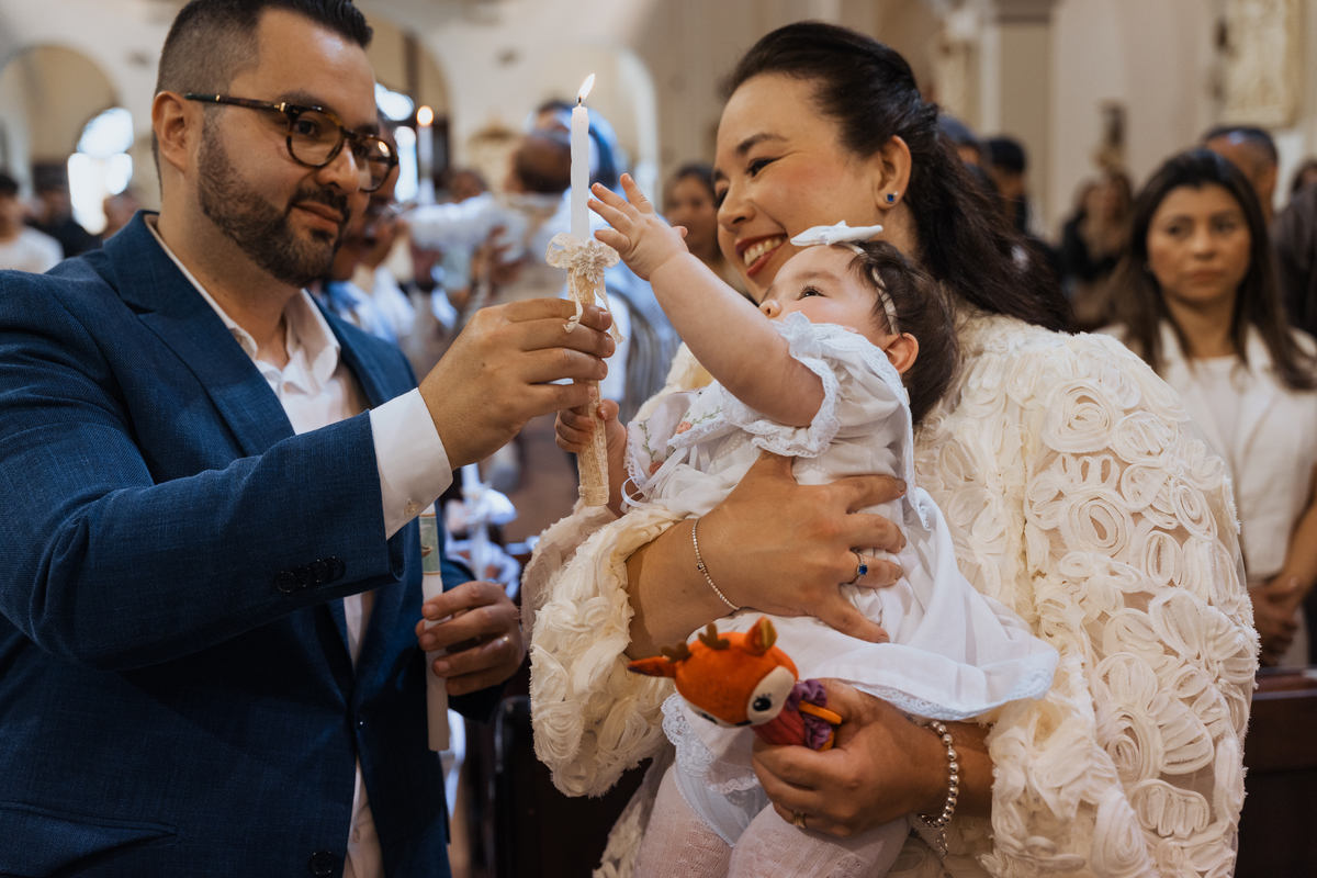Batizado na Paróquia Cristo Rei Tatuapé de Maria Vitória por Anderson Crepaldi Fotografia