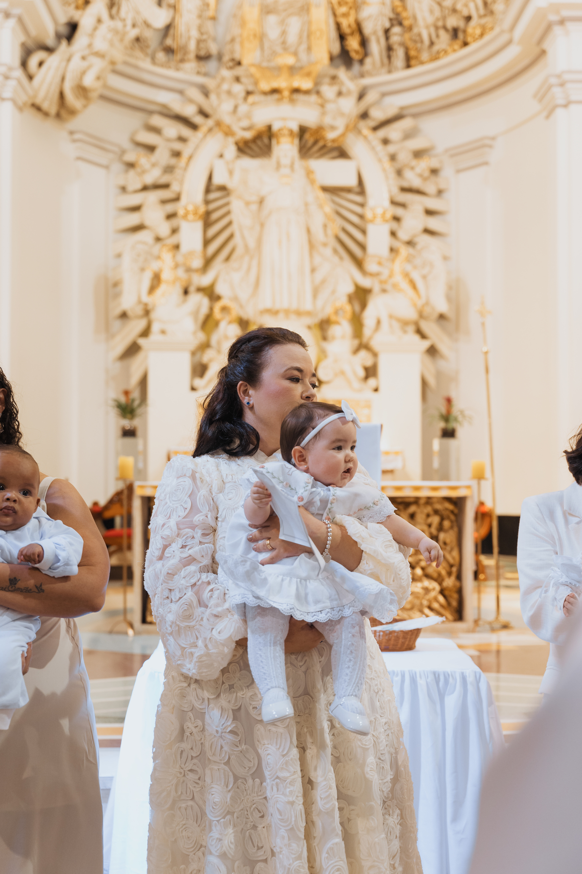 Batizado na Paróquia Cristo Rei Tatuapé de Maria Vitória por Anderson Crepaldi Fotografia