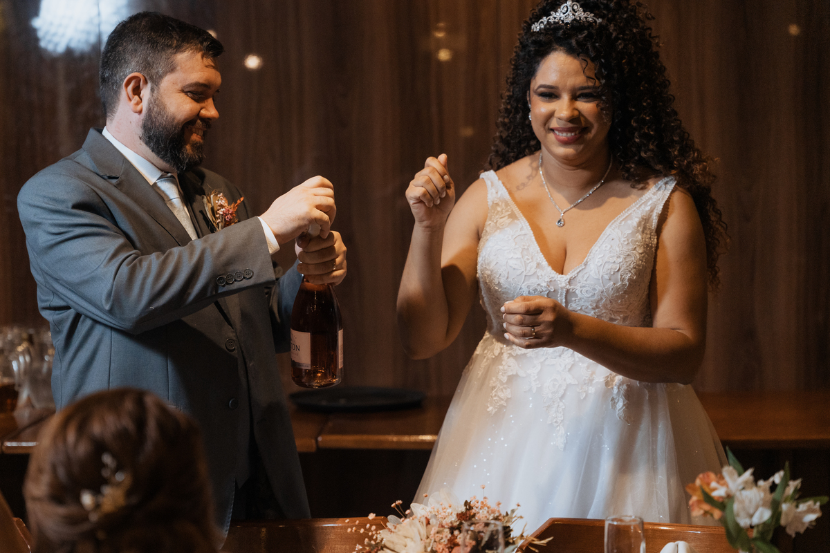 Casamento no Coco Bambu Shopping Market Place de Viviele e Rafael por Anderson Crepaldi Fotografia