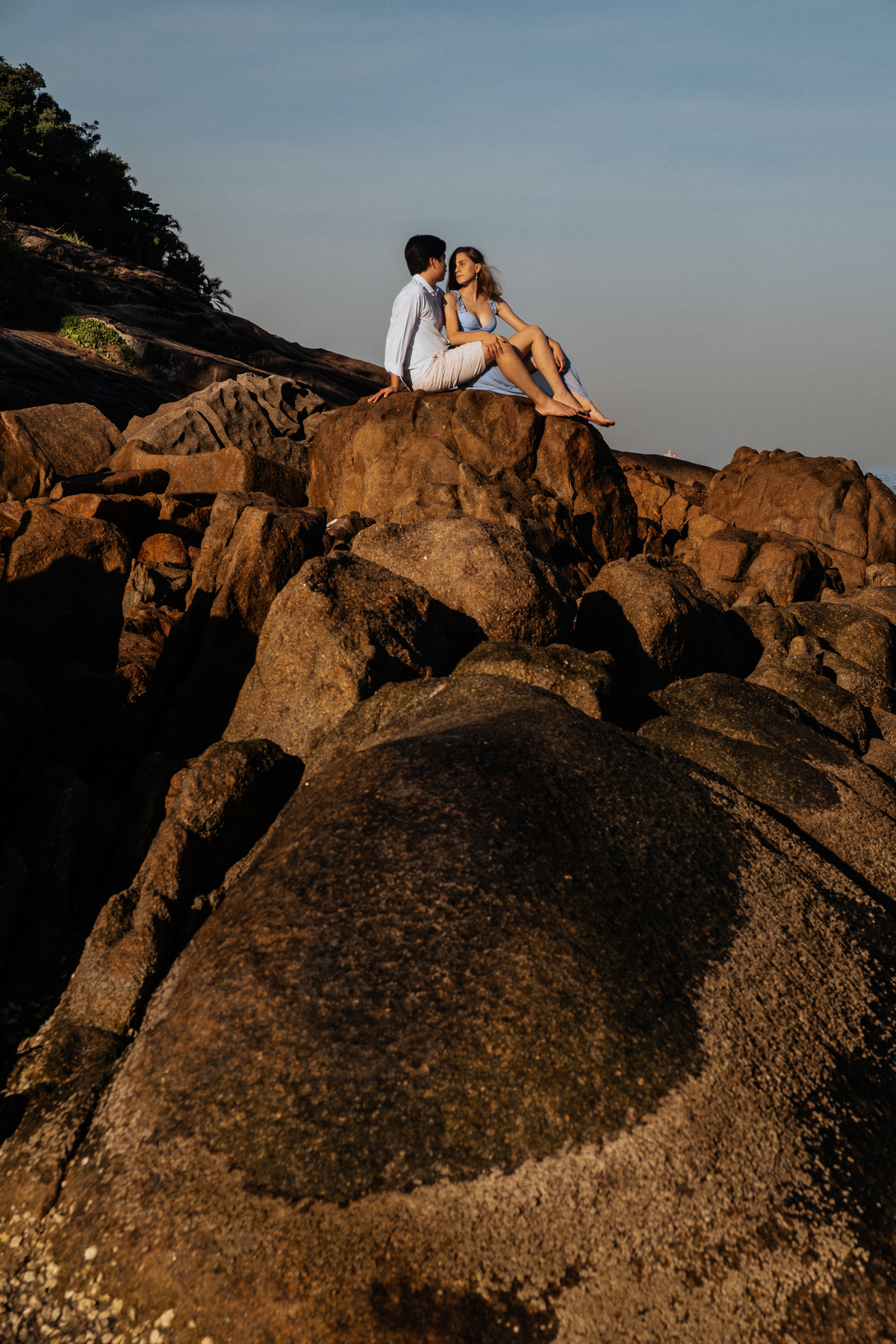 Ensaio pré-wedding na praia do Guaiúba no Guarujá de Letícia e Thomas por Anderson Crepaldi Fotografia