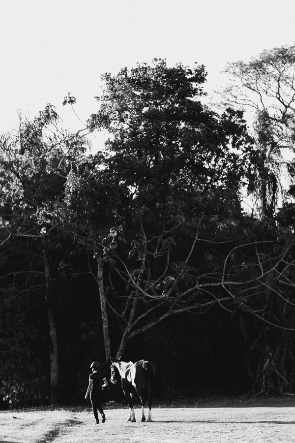 Ensaio debutante de 15 anos no Condomínio Fazenda Jaguariúna de Melissa por Anderson Crepaldi Fotografia