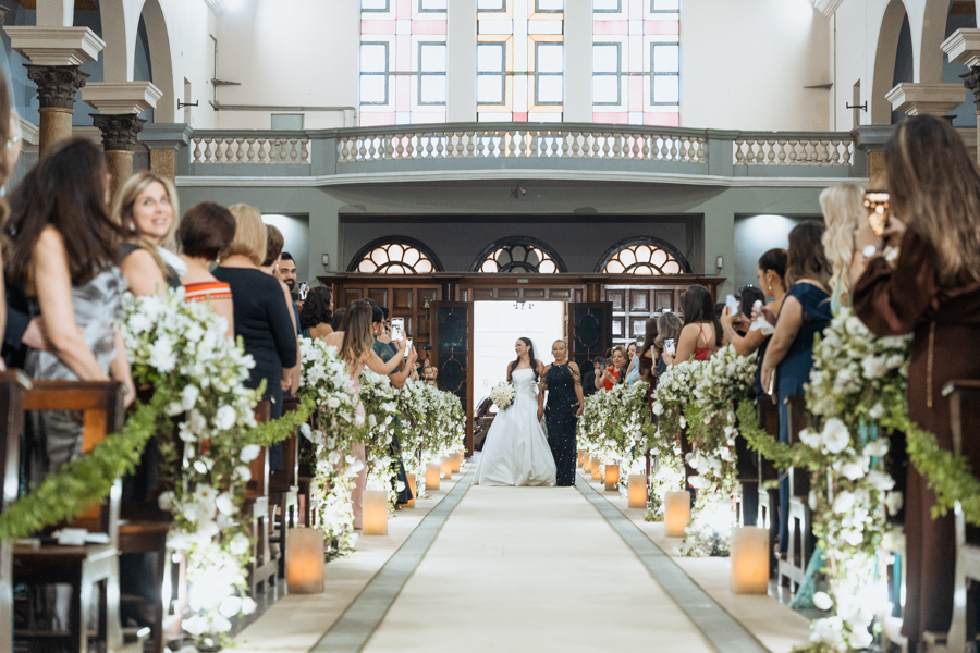 Casamento na Paróquia Nossa Senhora de Lourdes e recepção Buffet Tulipas de Danielly e Gustavo por Anderson Crepaldi Fotografia