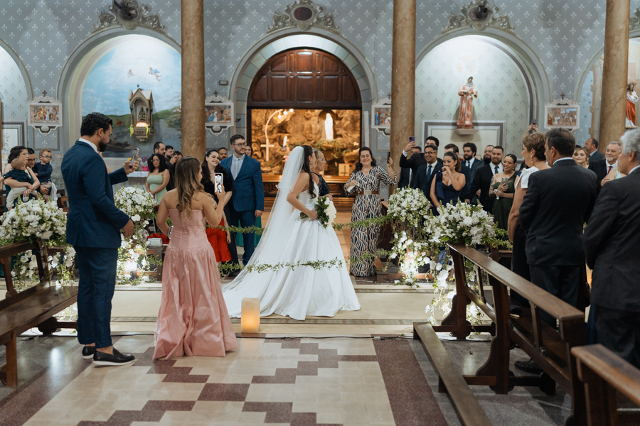 Casamento na Paróquia Nossa Senhora de Lourdes e recepção Buffet Tulipas de Danielly e Gustavo por Anderson Crepaldi Fotografia