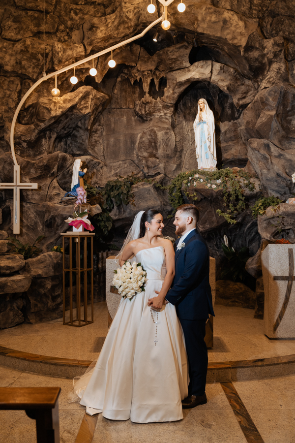 Casamento na Paróquia Nossa Senhora de Lourdes e recepção Buffet Tulipas de Danielly e Gustavo por Anderson Crepaldi Fotografia
