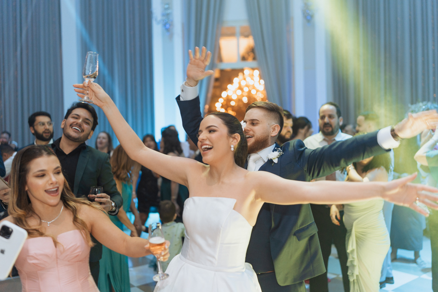 Casamento na Paróquia Nossa Senhora de Lourdes e recepção Buffet Tulipas de Danielly e Gustavo por Anderson Crepaldi Fotografia