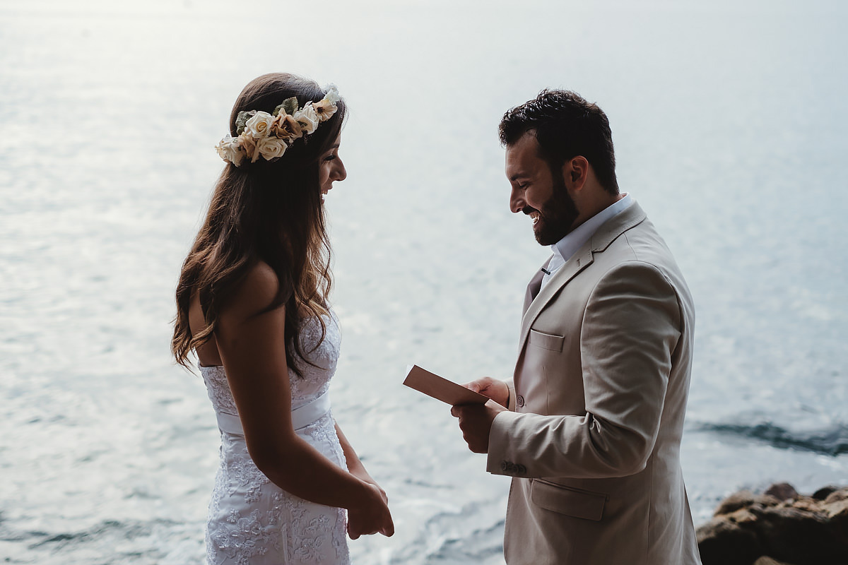 Elopement Wedding na Praia realizado em Ilha Grande, por Anderson Crepaldi Fotógrafo de Casamento em SP e São José dos Campos