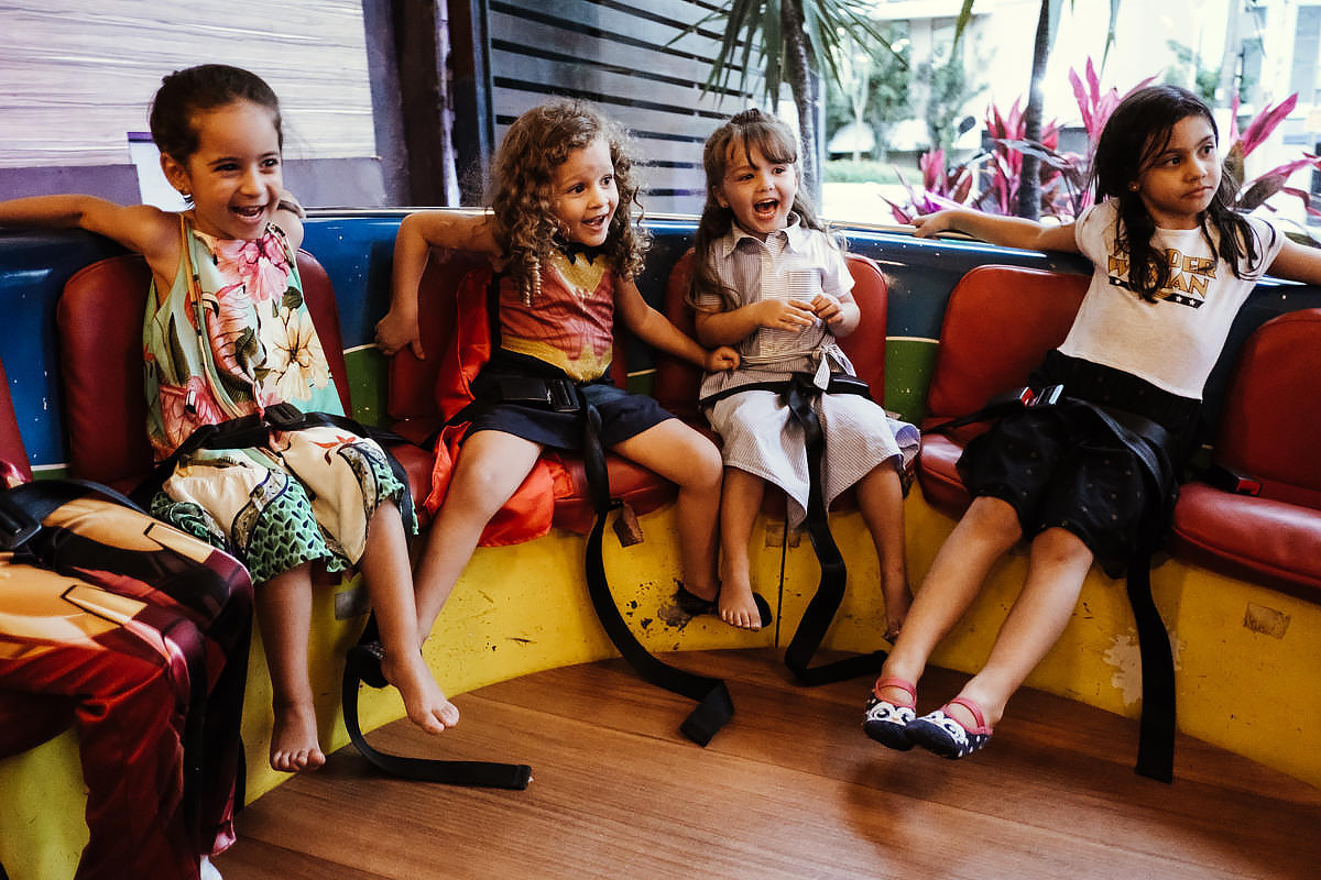 Festa Infantil Mulher Maravilha no Planeta Kids Altos de Santana por Anderson Crepaldi