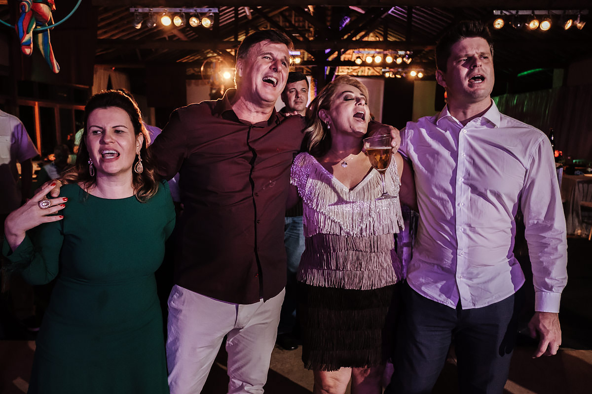 Aniversário de 60 anos, realizado no Espaço Santa Eufrásia em Santa Branca realizado por Anderson Crepaldi, fotógrafo de casamento em São José dos Campos