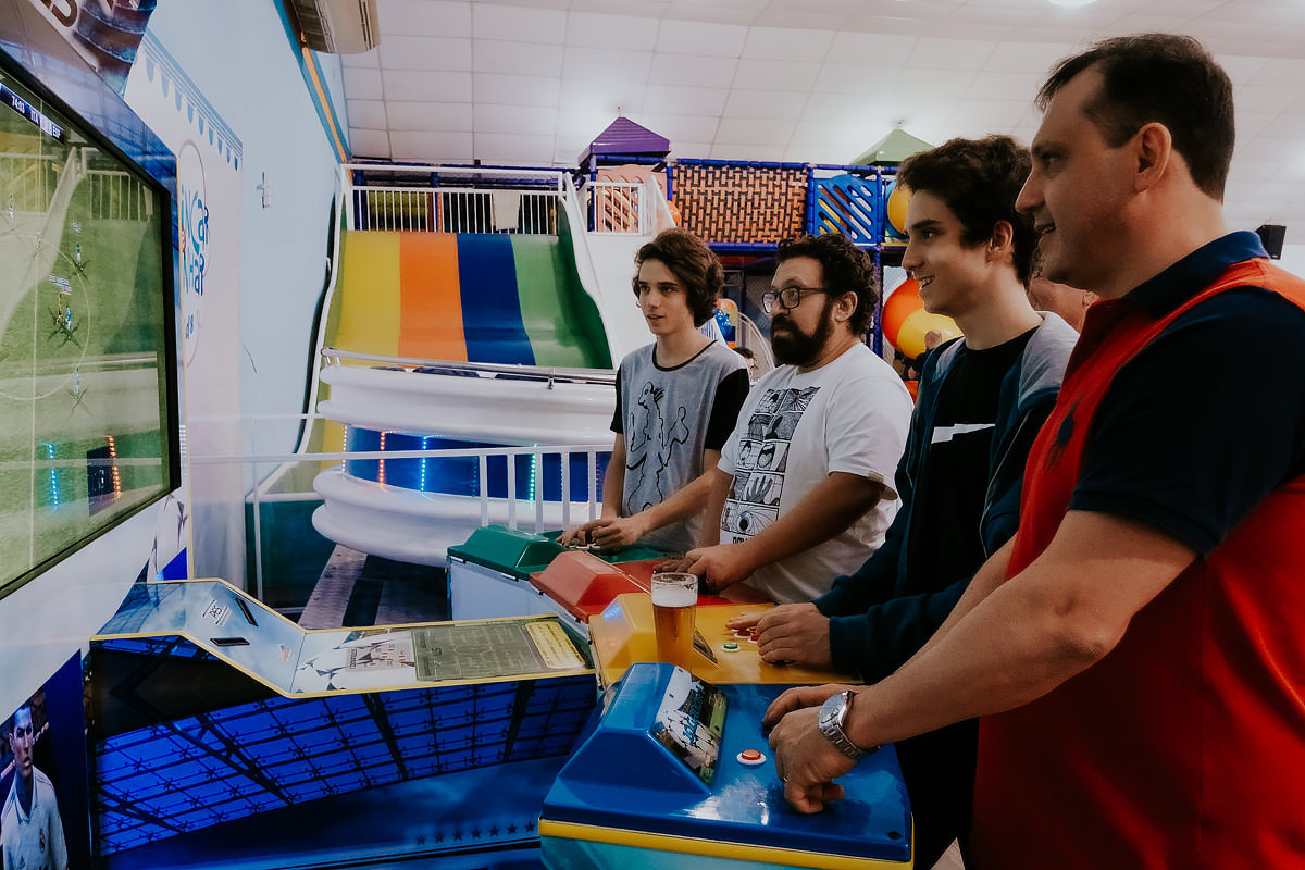 Festa Infantil tema Super Heróis, no Buffet Brincar e Sonhar na Moóca, realizado por Anderson Crepaldi