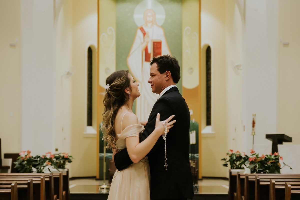 Casamento na Igreja São Benedito em Avaré da Renata e Bruno realizado por Anderson Crepaldi fotógrafo de Casamento/SP