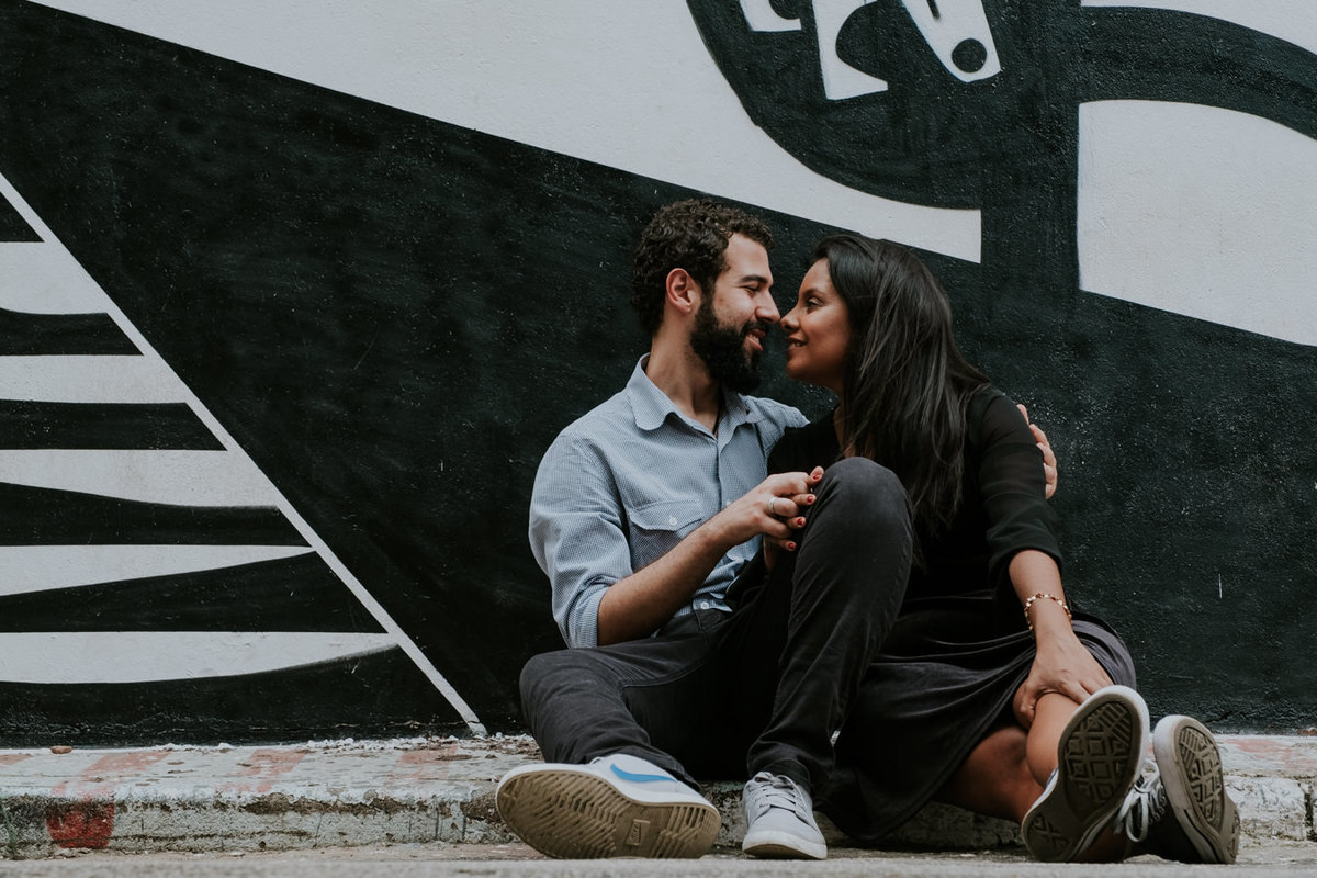 Ensaio Fotográfico Pré-Casamento no Beco do Batman, de Rafaela e Anderson realizado por Anderson Crepaldi Fotógrafo de Casamento SP