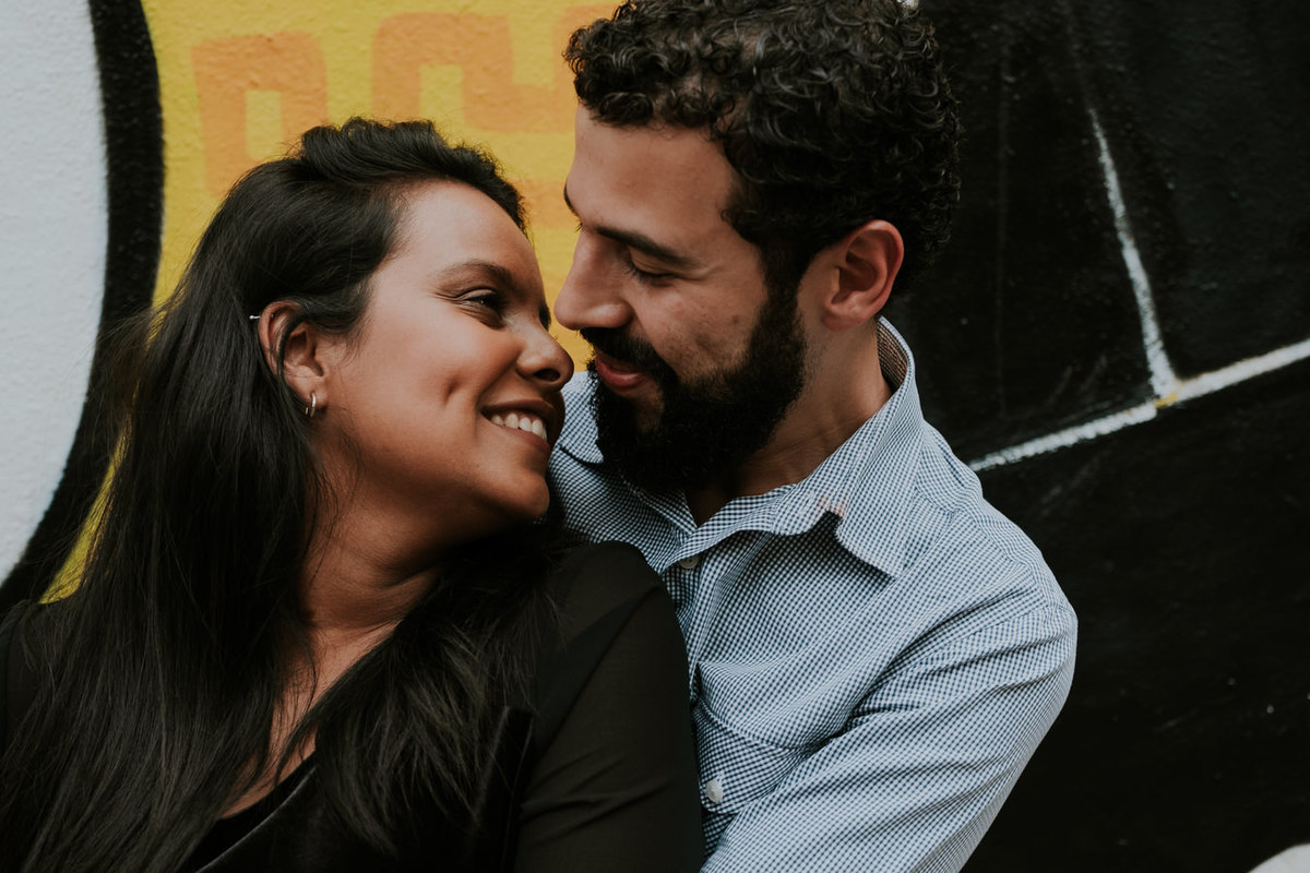 Ensaio Fotográfico Pré-Casamento no Beco do Batman, de Rafaela e Anderson realizado por Anderson Crepaldi Fotógrafo de Casamento SP